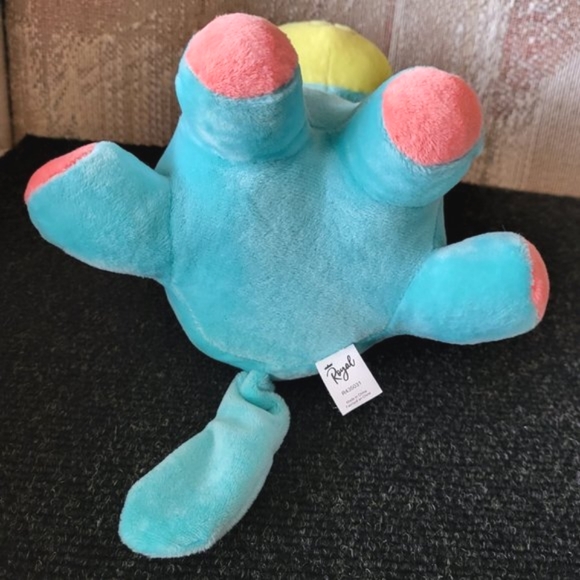 *NEW* ROYAL SPECIALTY SALES Light Blue Cat 10" Plush Stuffed Animal - Picture 3 of 4